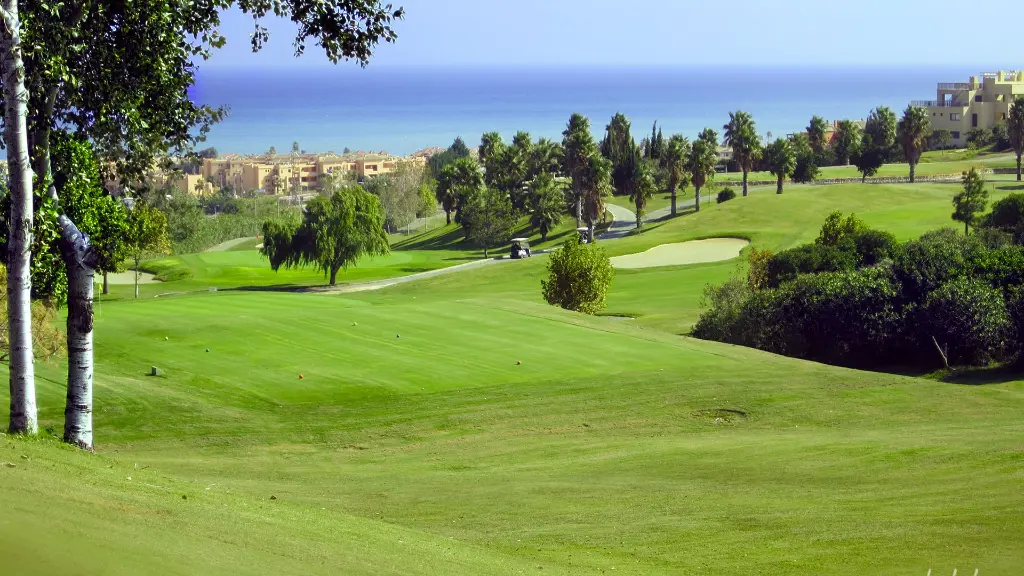 dona-julia-golf-9.webp