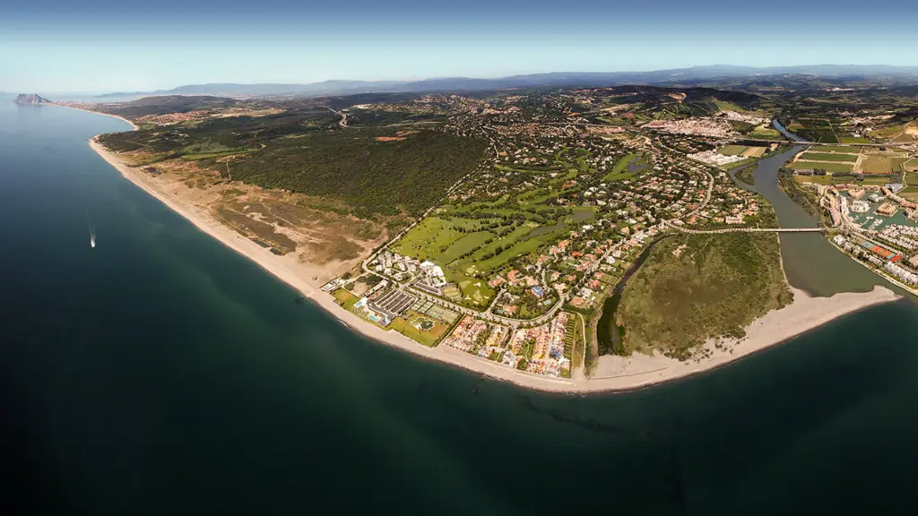 la-reserva-sotogrande-golf-1.webp