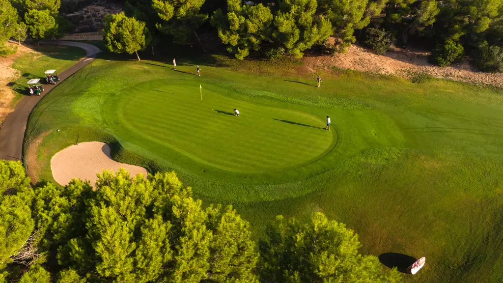 lo-romero-golf-5.webp