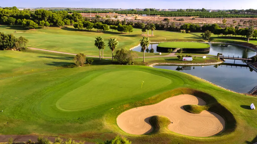 lo-romero-golf-7.webp