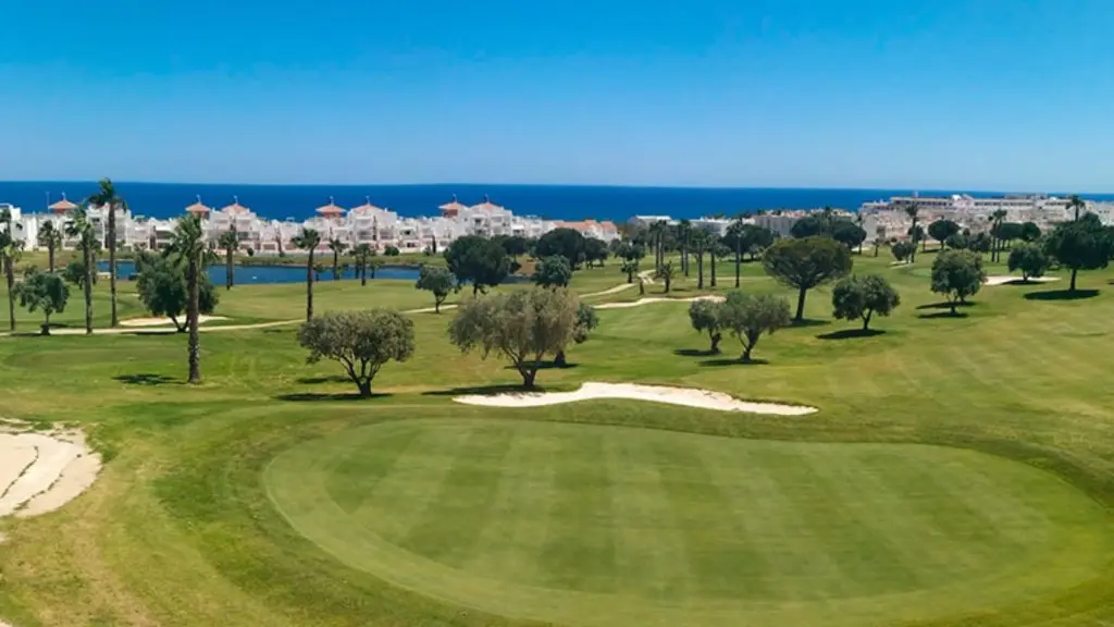 club-marina-golf-15.webp