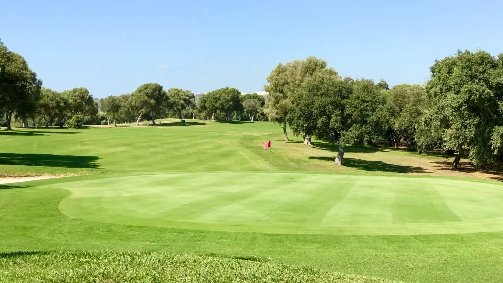 dehesa-montemedio-golf-10.webp