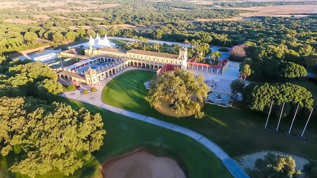 dehesa-montemedio-golf-3.webp