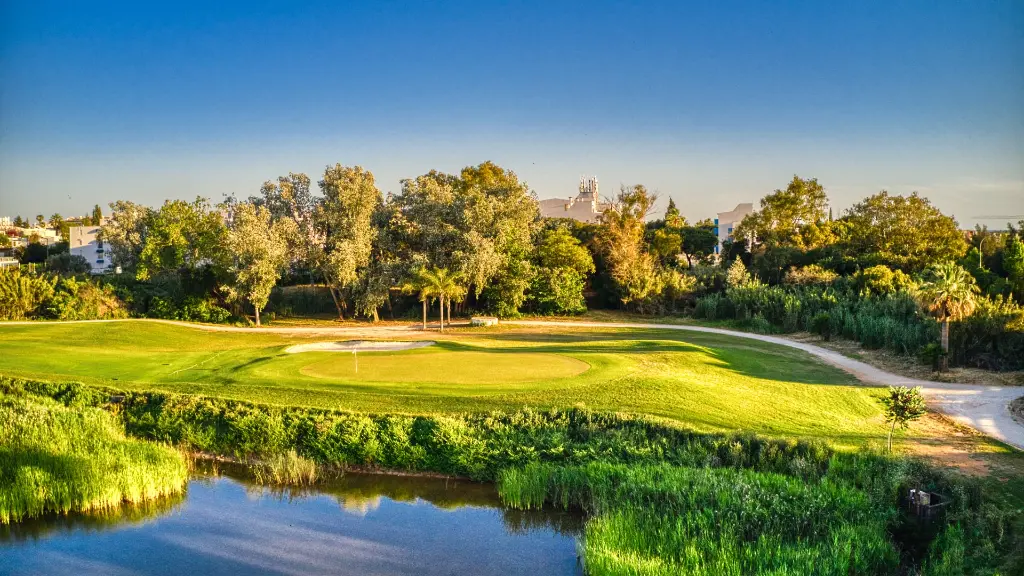 Laguna-golf-vilamoura-6.webp