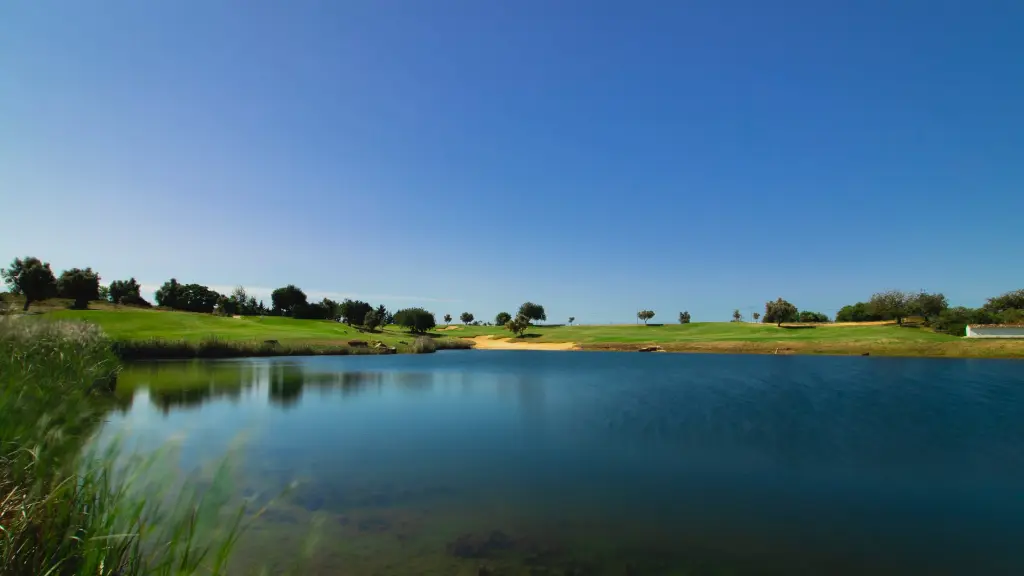 Vale-pinta-golf-19.webp