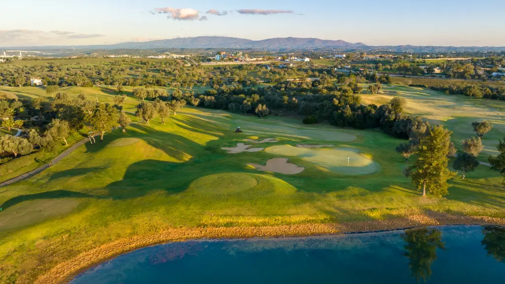 Vale-pinta-golf-47.webp