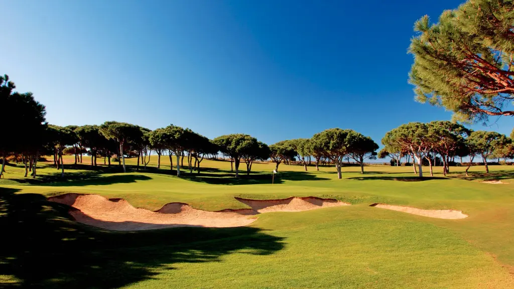 pine-cliffs-golf-10.webp