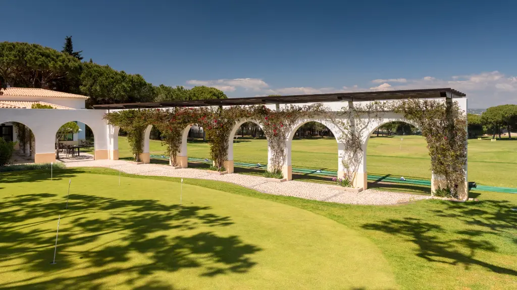 pine-cliffs-golf-9.webp