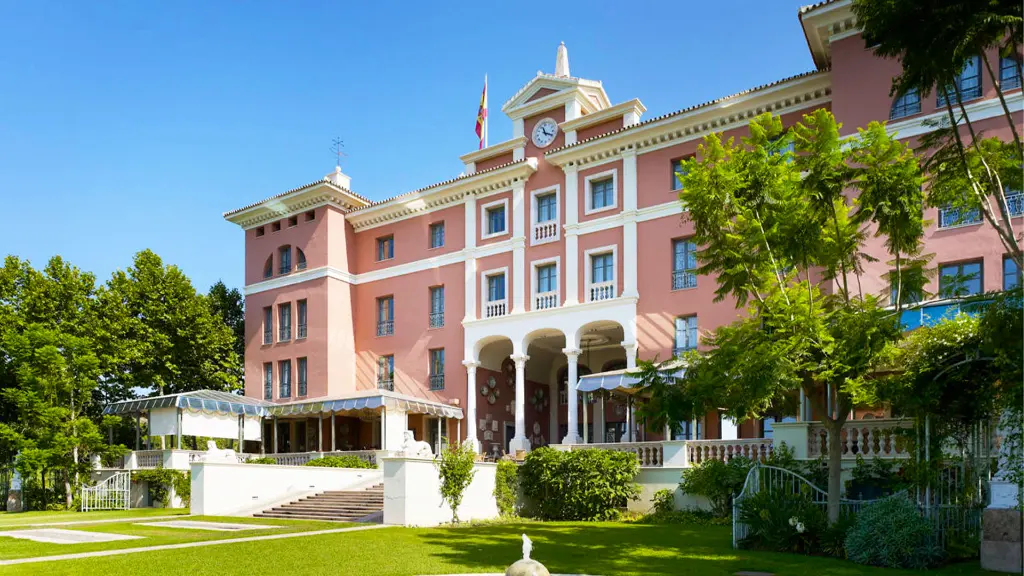antara-villa-padierna-3.webp