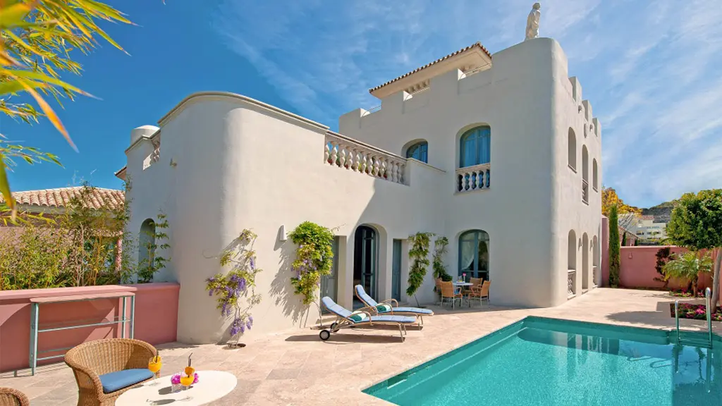 antara-villa-padierna-4.webp