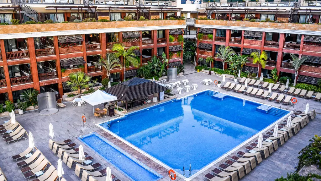 Gran-hotel-guadalpin-banus-25.webp