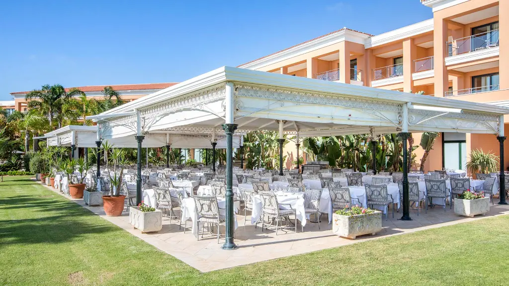 Hipotels-barrosa-palace-24.webp