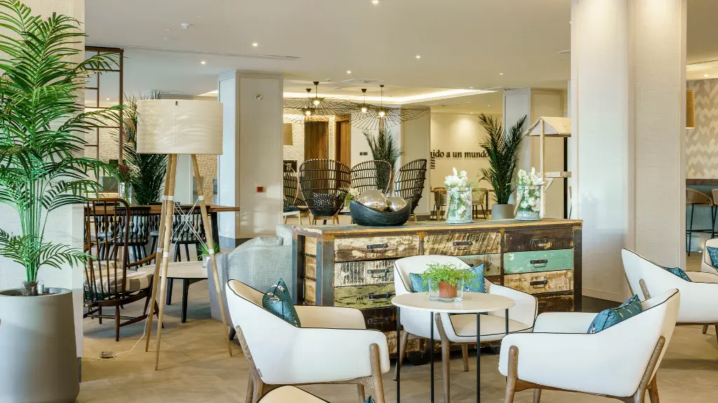 hotel-ilunion-Fuebgirola-31.webp