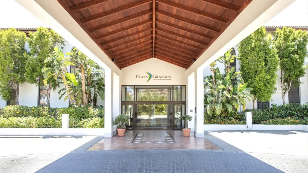 impressive-playa-granada-44.webp