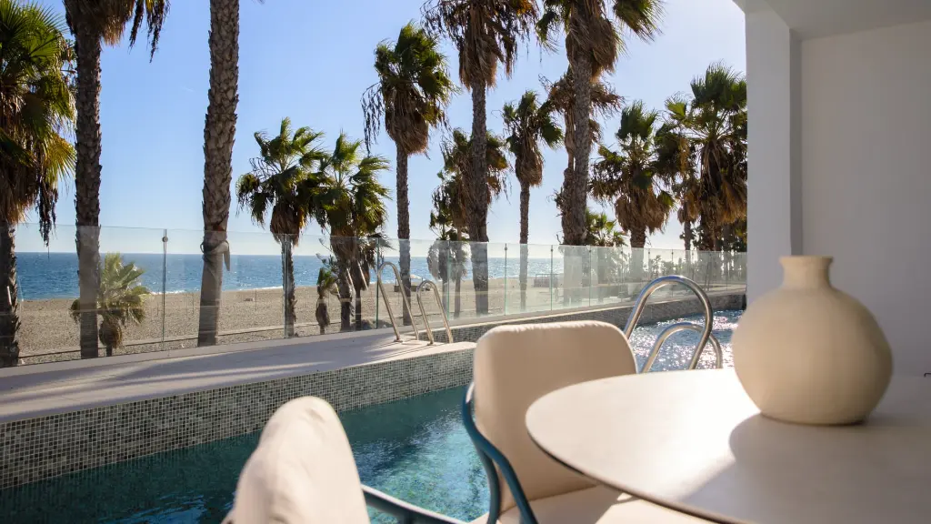 mett-hotel-beach-resort-23.webp