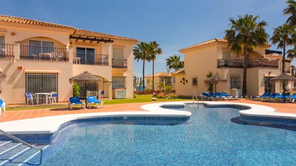 Ramada-residences-costa-sol-28.webp