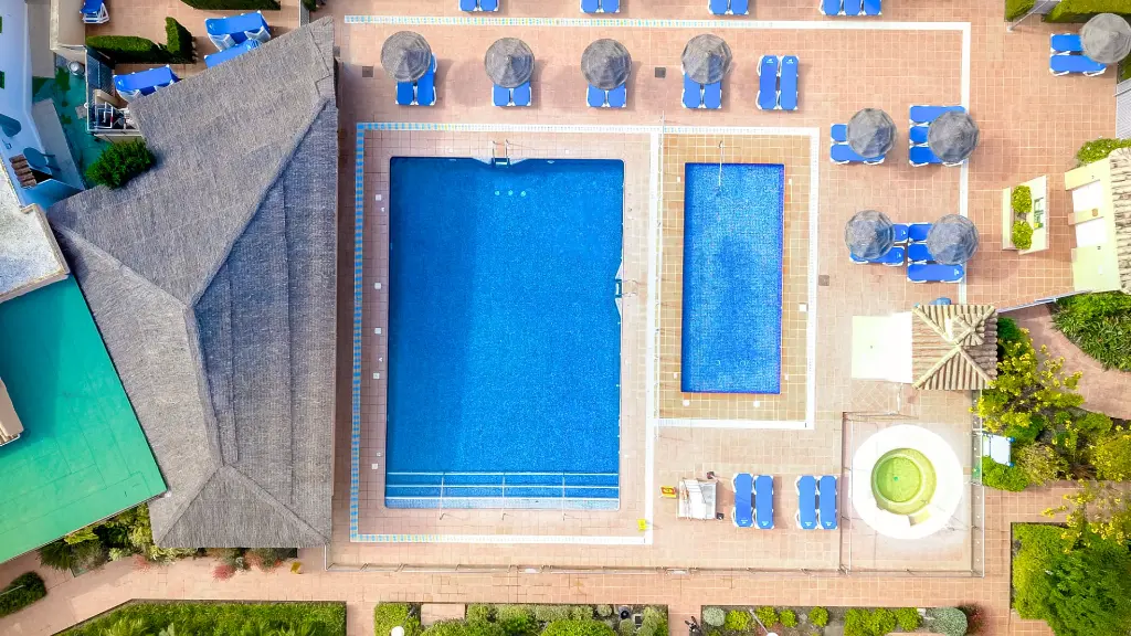 Ramada-residences-costa-sol-37.webp