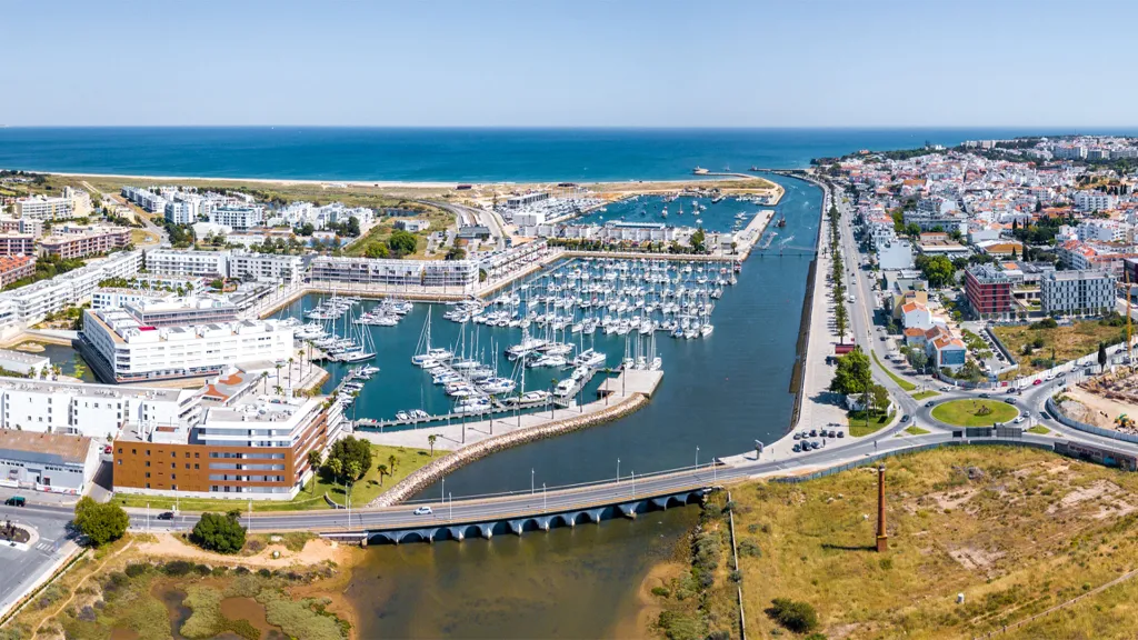 Marina-club-Largos-13.webp