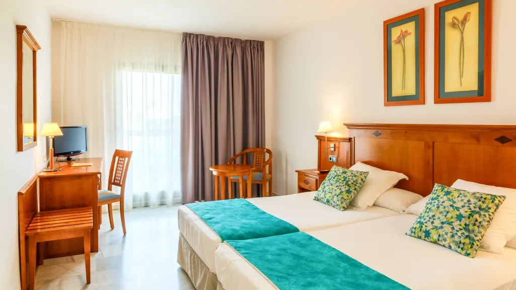 BQ-andalucia-beach-hotel-6.webp