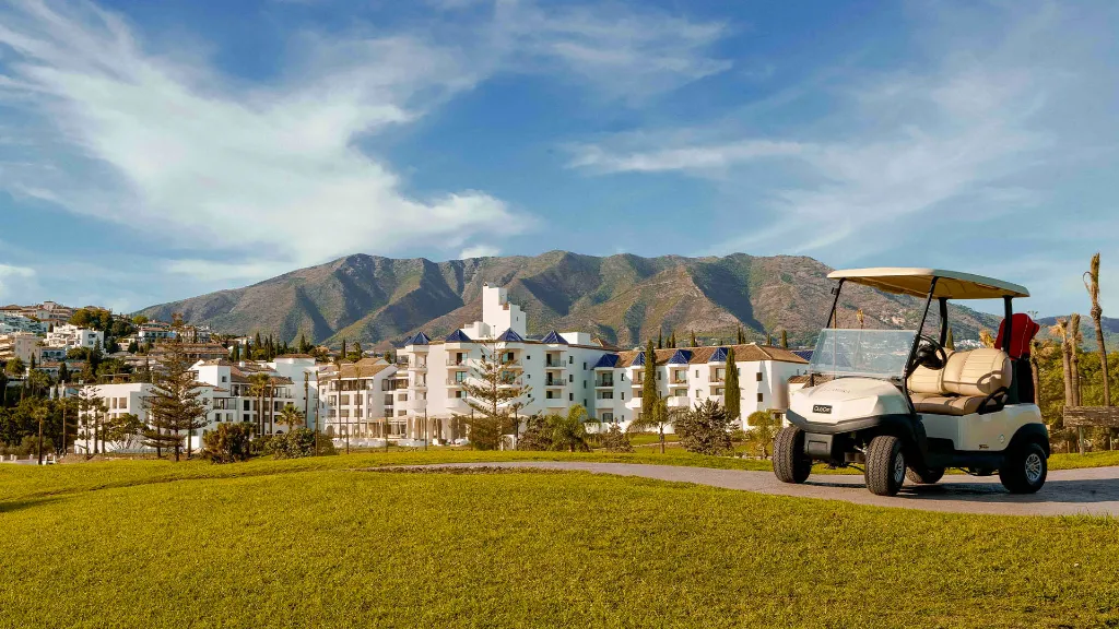 La-Zambra-Resort-1.webp