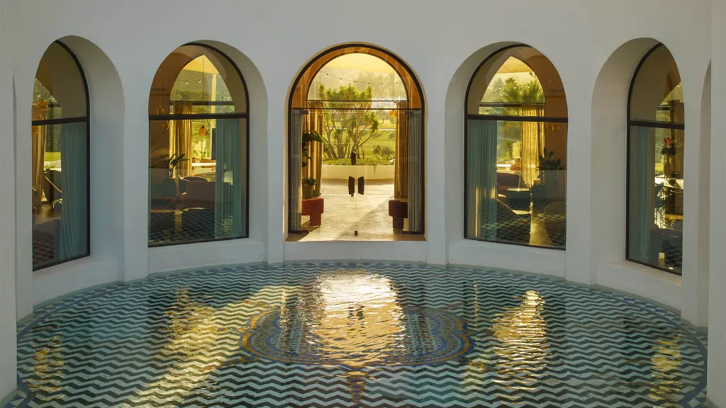 La-Zambra-Resort-50.webp