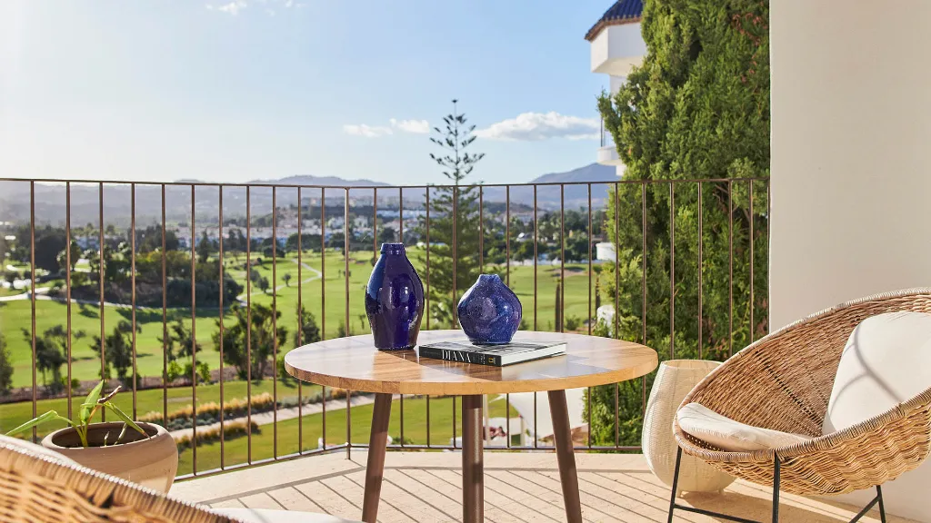 La-Zambra-Resort-21.webp