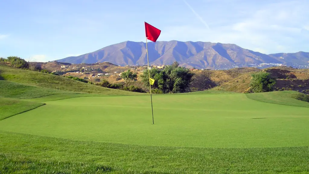 calanova-golf-13.webp