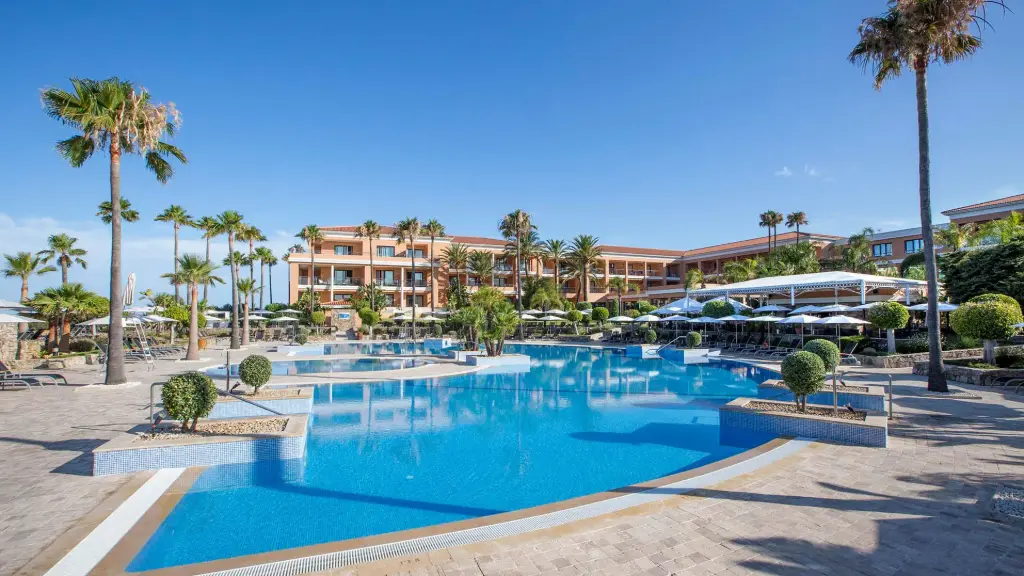 Hipotels Barrosa Palace